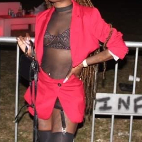 Red Reworked blazer skirt set - Picture 2 of 7